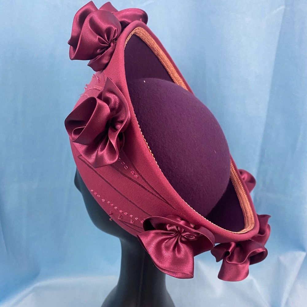 Lisa Rene vintage 80s beads & roses accents stylish hat, OS